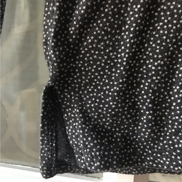 Tiny stars - Old Navy size 8 long sleeve black top, white stars shirt EUC - Picture 5 of 8